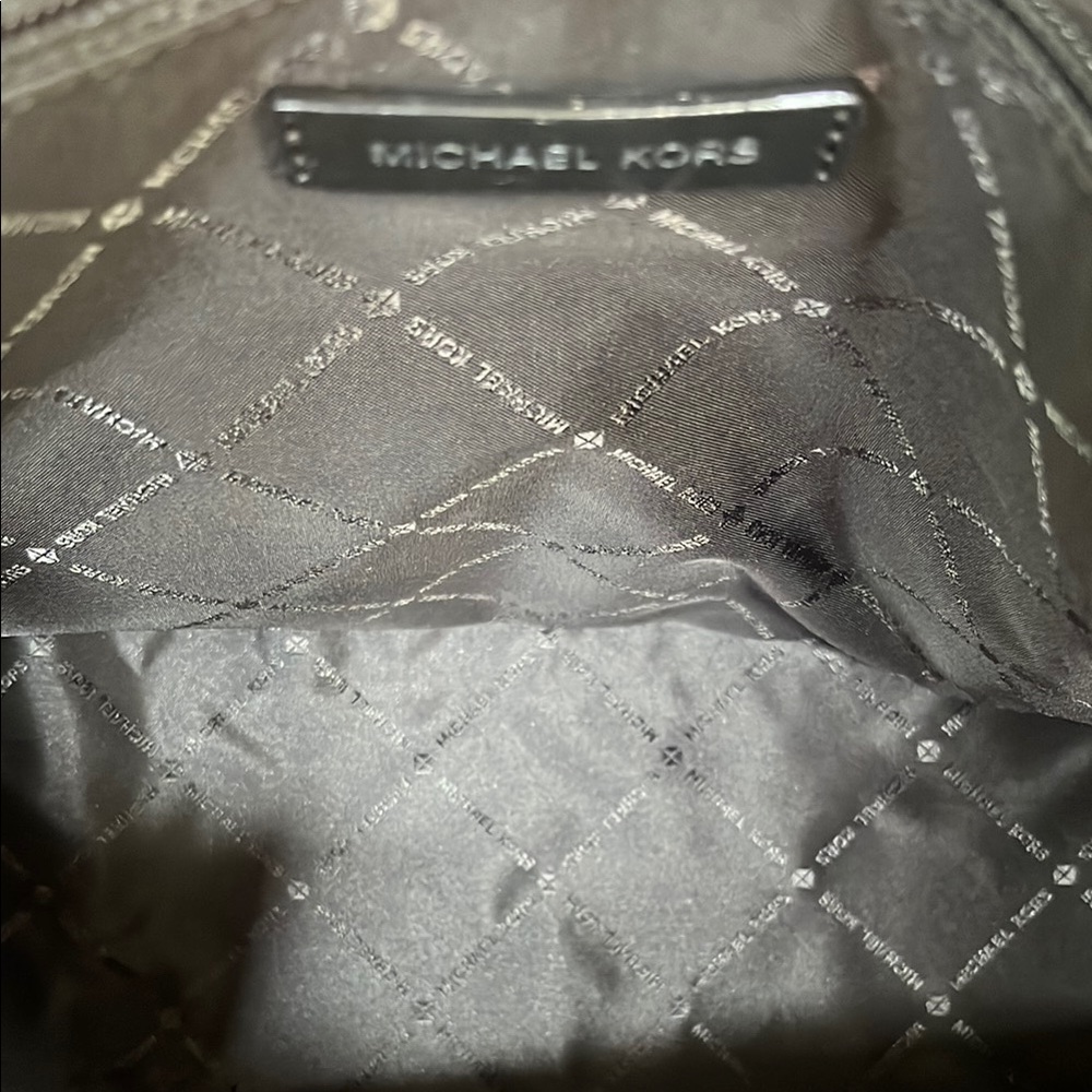 Michael Kors Silver Metallic Tote - Picture 4 of 8